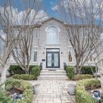 5-bedroom detached home for sale in York — 150 Rockwood Crescent (Photo 4)