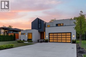 4-bedroom home for sale in Kingsville — 152 Grandview Avenue