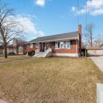 3-bedroom detached home for sale in Lambton — 1569 Indian Road N (Photo 2)