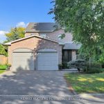 4-bedroom detached home for rent in Markham — 156 Fitzgerald Avenue (Photo 4)