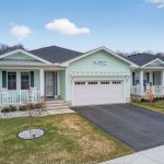 2-bedroom detached home for sale in Elgin — 156 St George Street (Photo 3)