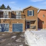 3-bedroom condo townhouse for sale in Halton — 15 - 1205 Lambs Court (Photo 2)