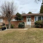 3-bedroom detached home for rent in Toronto — 15 Ambrose Road (Photo 2)