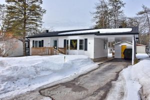 2-bedroom detached home for sale in Simcoe — 15 Carruthers Street S