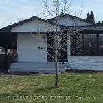 3-bedroom detached home for sale in Hamilton — 15 Colonial Court (Photo 1)