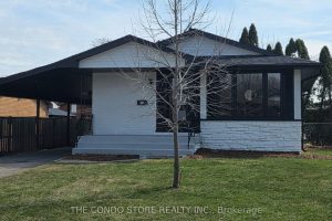 3-bedroom detached home for sale in Hamilton — 15 Colonial Court