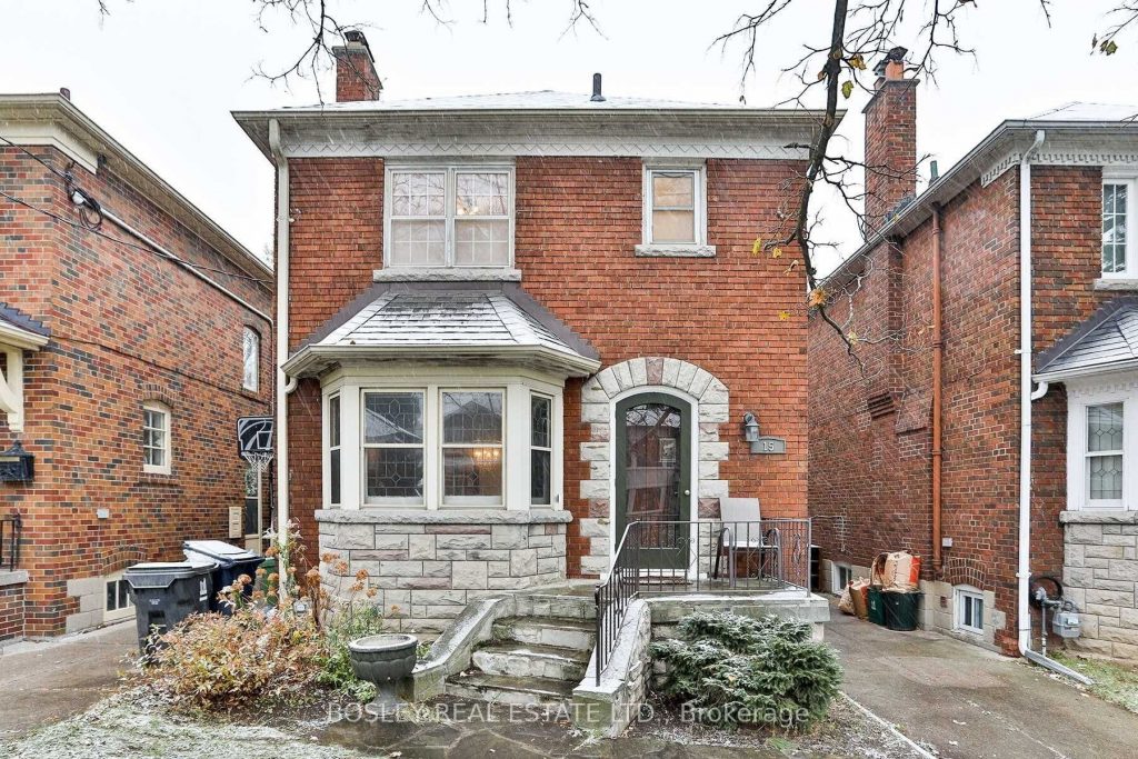 3-bedroom detached home for rent in Toronto — 15 Rolph Road (Photo 1)