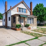 3-bedroom detached home for sale in Niagara — 160 Main Street (Photo 5)