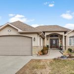 5-bedroom home for sale in Leamington — 1612 Road 2 East (Photo 3)