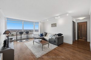 1-bedroom condo apartment for sale in Middlesex — 1615 - 45 Pond Mills Road