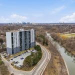 1-bedroom condo apartment for sale in Middlesex — 1615 - 45 Pond Mills Road (Photo 2)