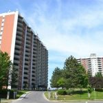 1-bedroom condo apartment for sale in Middlesex — 1615 - 45 Pond Mills Road (Photo 3)