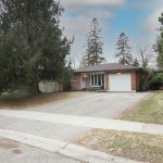 4-bedroom detached home for sale in Waterloo — 163 Pinegrove Crescent (Photo 2)