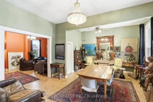 4-bedroom detached home for sale in Hamilton — 164 Macnab Street N