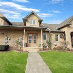 2-bedroom home for sale in Hamilton — 16 - 213 Nash Road S (Photo 5)