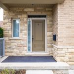 3-bedroom condo townhouse for sale in Niagara — 16 - 409 Niagara Street (Photo 2)