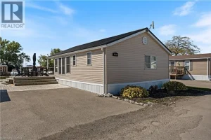 3-bedroom home for sale in St. Williams — 16 - 92 Clubhouse Road
