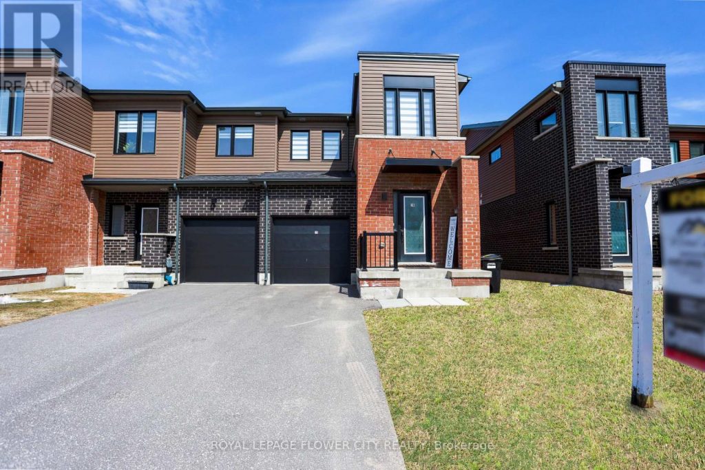 3-bedroom att/row/townhouse for sale in Simcoe — 16 Fairlane Avenue (Photo 1)