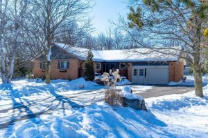3-bedroom detached home for rent in Amaranth — 16 Maes Crescent