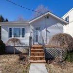 3-bedroom detached home for sale in Lennox & Addington — 170 Robinson Street (Photo 2)