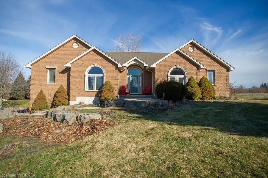 3-bedroom home for sale in Brant — 171 German School Road (Photo 1)