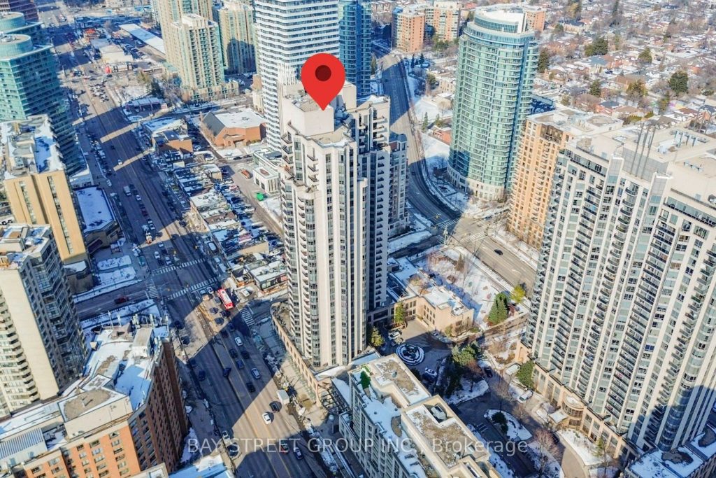 2-bedroom condo apartment for sale in Toronto — 1723 - 500 Doris Avenue (Photo 1)