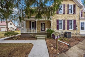 3-bedroom detached home for sale in Lambton — 173 Paget Street