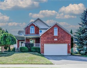 5-bedroom home for sale in Kitchener — 179 Bridgewater Crescent