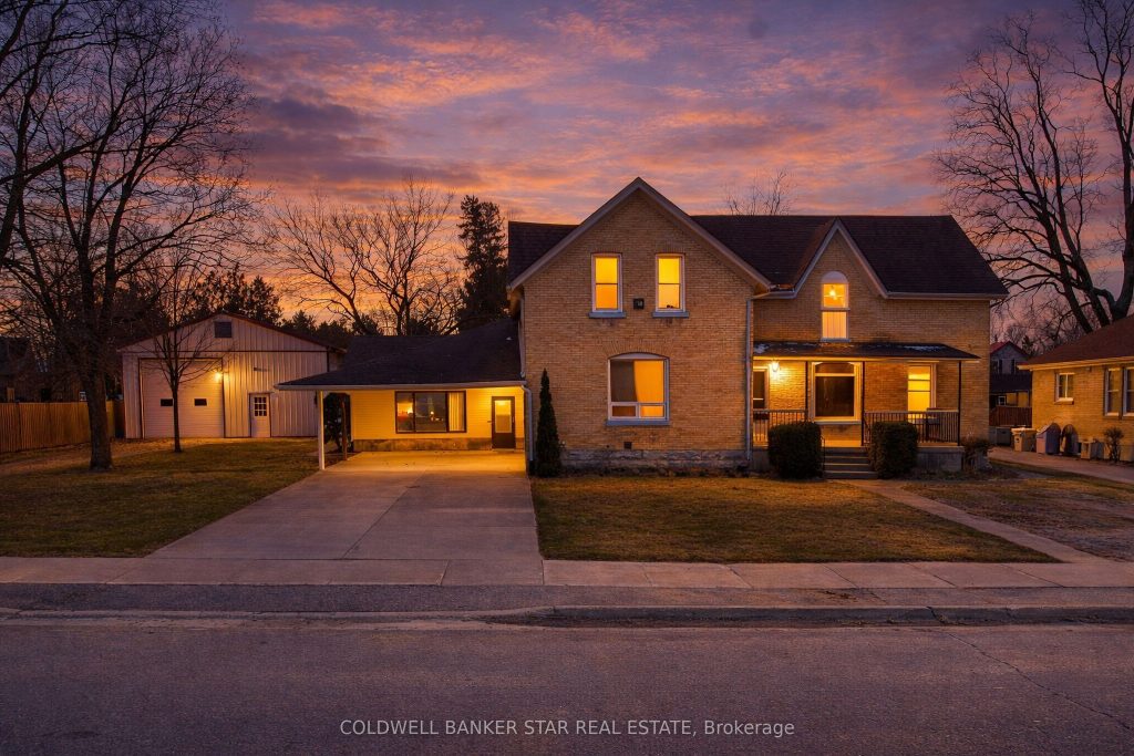 5-bedroom duplex home for sale in Calgary — 179 Main Street (Photo 1)