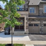 4-bedroom att/row/townhouse for rent in Brampton — 17 Moosehead Drive W (Photo 5)
