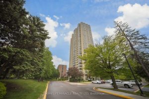2-bedroom condo apartment for sale in Peel — 1802 - 8 Lisa Street