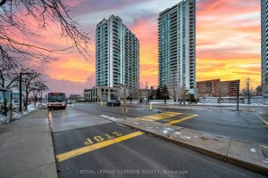 1-bedroom condo apartment for sale in Toronto — 1804 - 205 Sherway Gardens Road