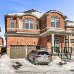 5-bedroom detached home for rent in Pickering — 1809 Floribunda Grd Gardens E (Photo 4)