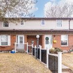 3-bedroom condo townhouse for sale in Peel — 186 - 2170 Bromsgrove Road (Photo 4)