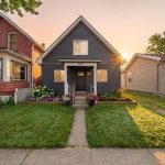 3-bedroom detached home for sale in Brantford — 188 Grand River Avenue (Photo 3)