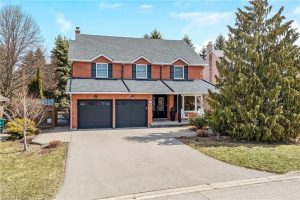 5-bedroom home for sale in Waterloo — 18 Handorf Drive