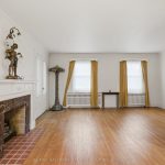 2-bedroom detached home for sale in Toronto — 18 King Georges Drive (Photo 5)