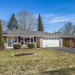3-bedroom detached home for sale in Kawartha Lakes — 18 Mohawk Drive (Photo 2)