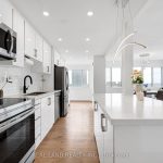 3-bedroom condo apartment for sale in Peel — 1901 - 50 Elm Drive E (Photo 1)