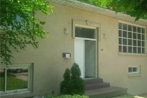 6-bedroom detached home for sale in Hamilton — 195 Cline Avenue S