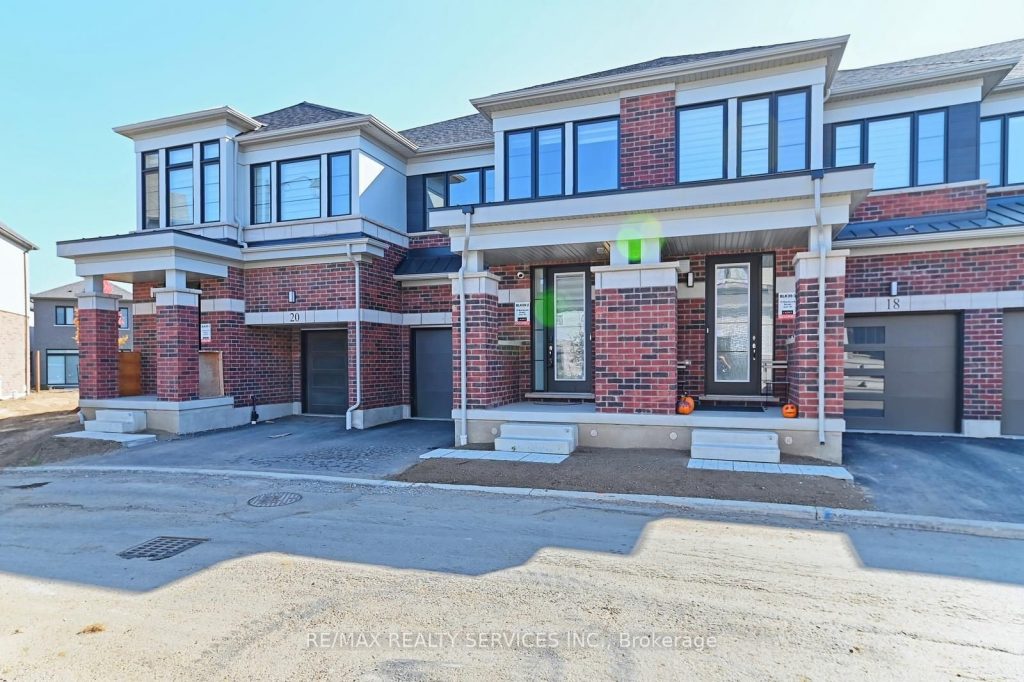 3-bedroom att/row/townhouse for rent in Cambridge — 19 - 15 Blacklock Street (Photo 1)