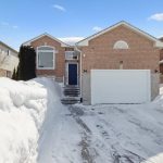 2-bedroom detached home for sale in Simcoe — 19 Leslie Avenue (Photo 1)