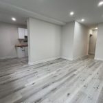 1-bedroom store w apt/office home for rent in Mississauga — 1 - 259 Lakeshore Road E (Photo 1)