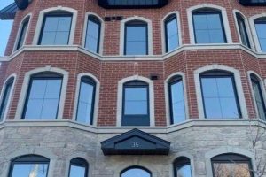 3-bedroom condo apartment for sale in Toronto — 1 - 35 Somers Avenue