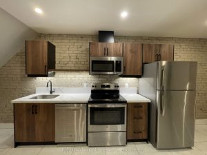 3-bedroom triplex home for rent in Toronto — 1 - 363 Parkside Drive