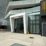 1-bedroom condo apartment for rent in Mississauga — 2011 - 3900 Confederation Parkway (Photo 4)