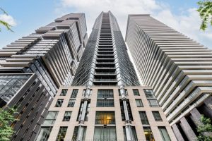 2-bedroom condo apartment for rent in Toronto — 2012 - 45 Charles Street E
