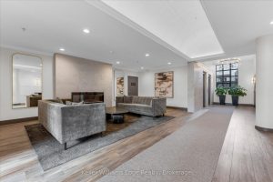 1-bedroom condo apartment for sale in Oakville — 203 - 185 Robinson Street