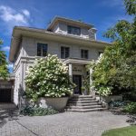 5-bedroom detached home for sale in Toronto — 204 Glencairn Avenue (Photo 4)