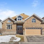 2-bedroom detached home for sale in Ottawa — 204 Hillpark High Street (Photo 1)